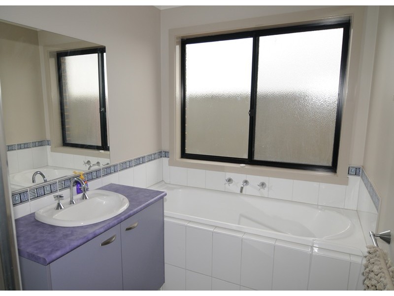 22 Brenton Avenue, Echuca VIC 3564