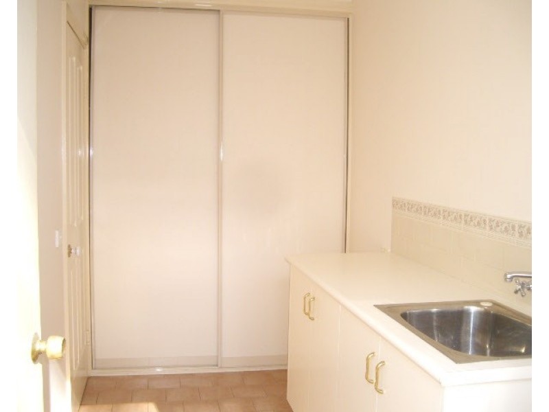 2/63a Landsborough Street, Echuca VIC 3564