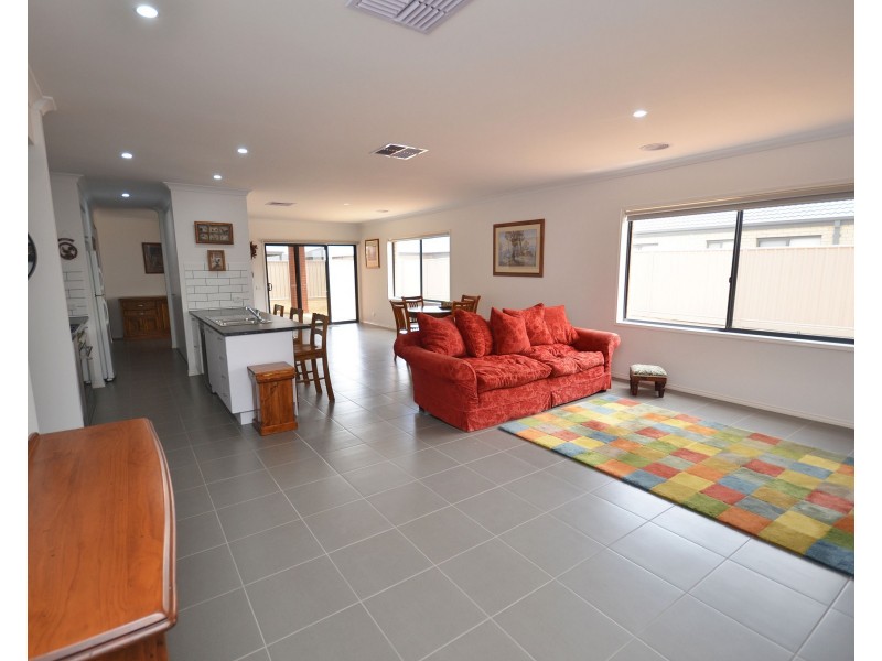 7 Cochrane Street, Echuca VIC 3564