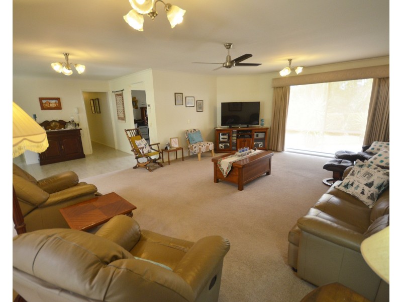 4 Tasman Court, Echuca VIC 3564