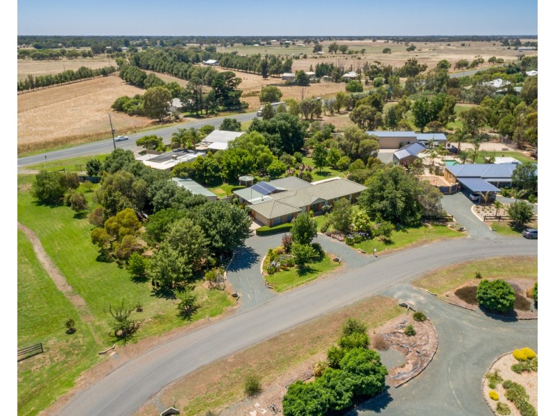 4 Tasman Court, Echuca VIC 3564