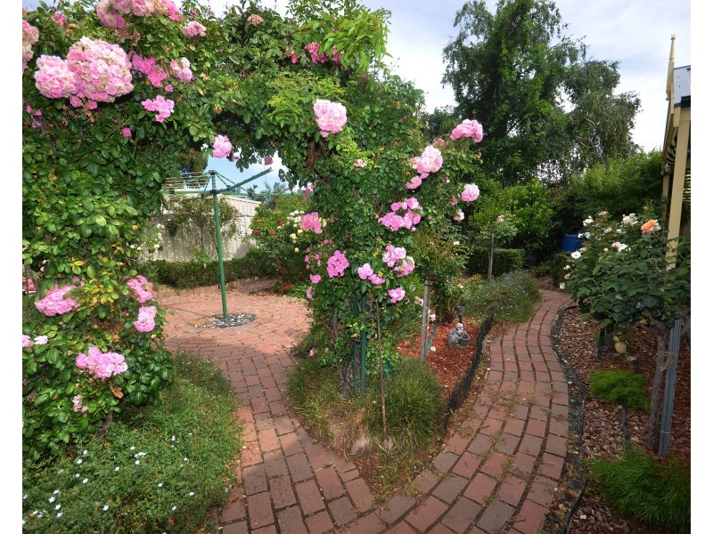 2 Maggie Court, Echuca VIC 3564