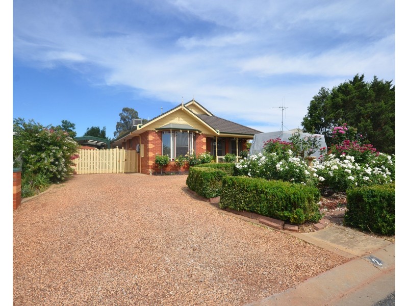 2 Maggie Court, Echuca VIC 3564