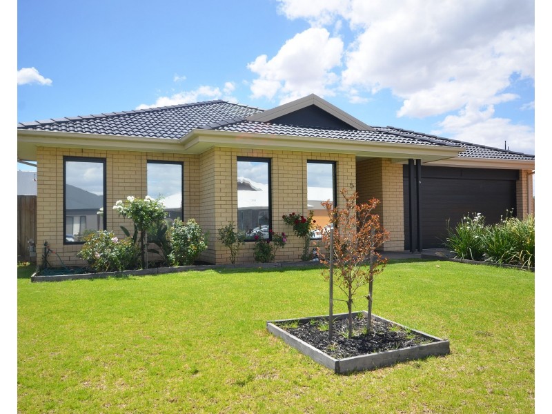 5 Durif Drive, Moama NSW 2731