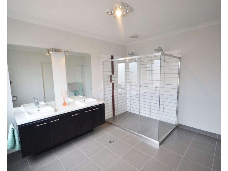 5 Durif Drive, Moama NSW 2731