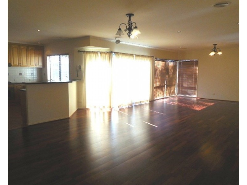 39 Woodlands Circuit, Echuca VIC 3564