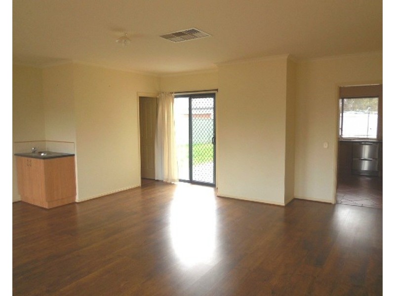 39 Woodlands Circuit, Echuca VIC 3564