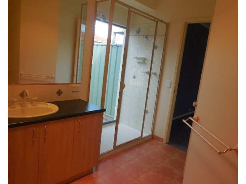 39 Woodlands Circuit, Echuca VIC 3564