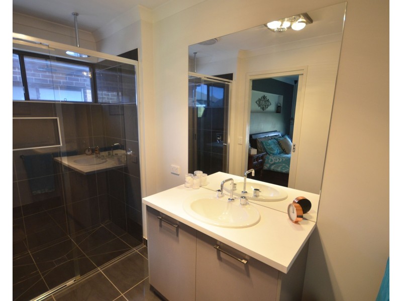 13 Howell Drive, Echuca VIC 3564