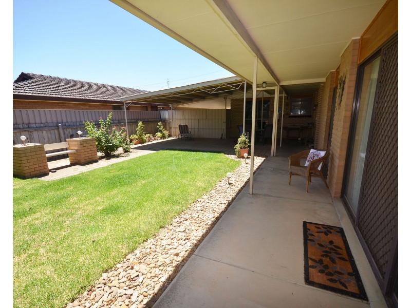 17 Crossen Street, Echuca VIC 3564