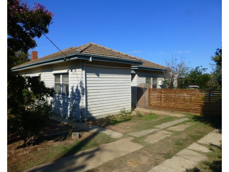 75 Hovell Street, Echuca VIC 3564