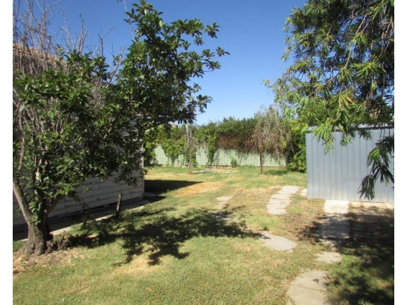 75 Hovell Street, Echuca VIC 3564