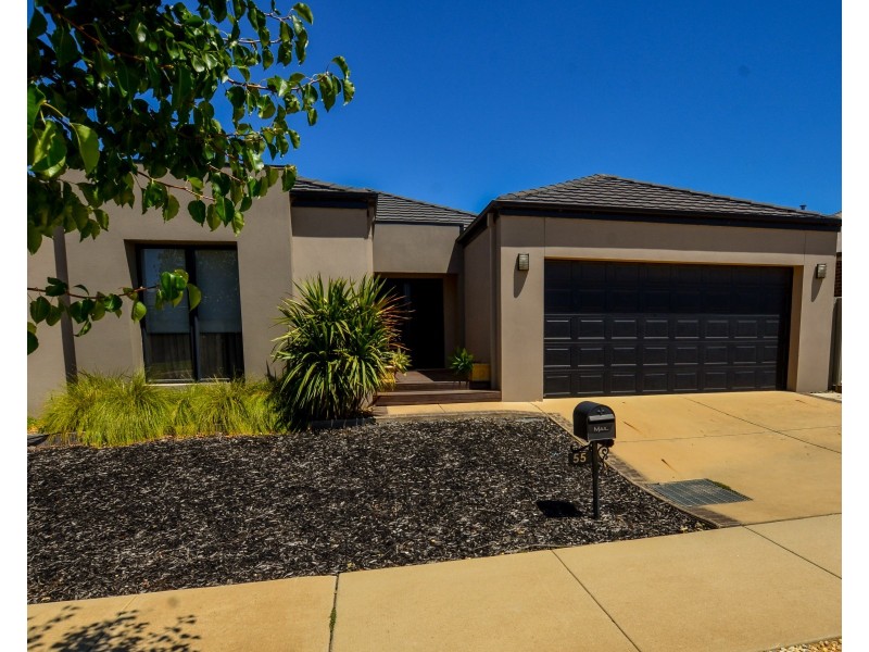 55 Declan Way, Echuca VIC 3564