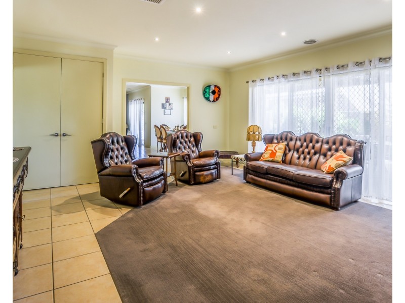 55 Declan Way, Echuca VIC 3564