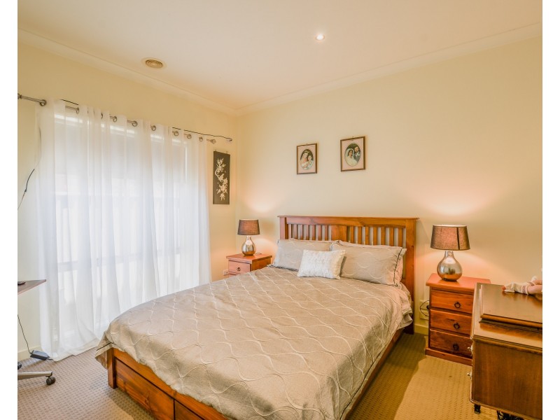 55 Declan Way, Echuca VIC 3564