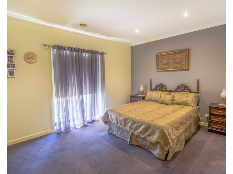 55 Declan Way, Echuca VIC 3564
