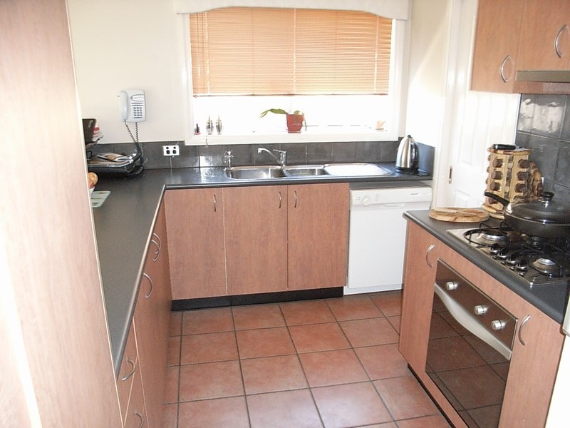 34 Genevieve Avenue, Echuca VIC 3564