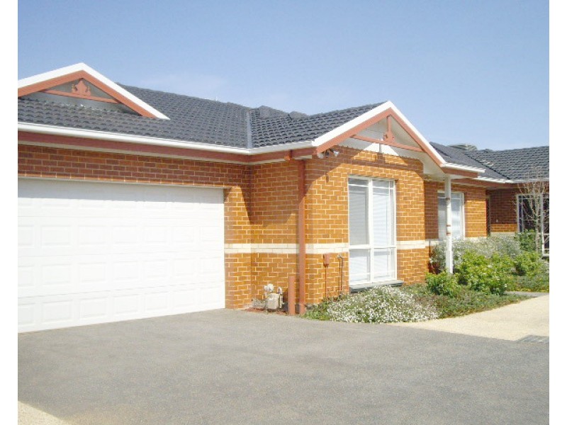 3/2 Lomond Court, Moama NSW 2731