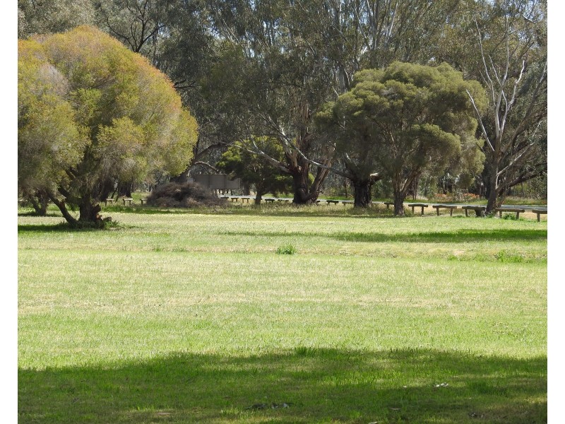 310 Bangerang Road, Echuca VIC 3564