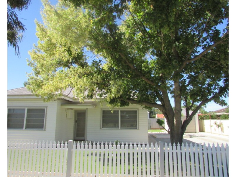 25 Maiden Street, Moama NSW 2731