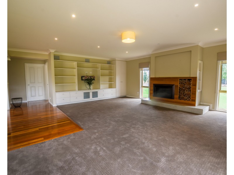 17 Wharparilla Drive, Echuca VIC 3564