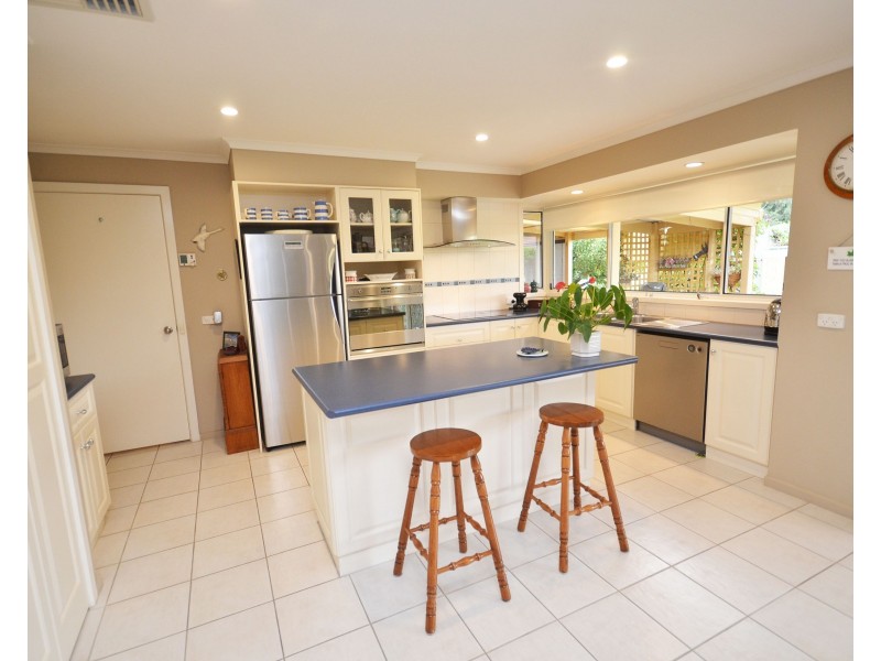 4 Lawson Drive, Moama NSW 2731