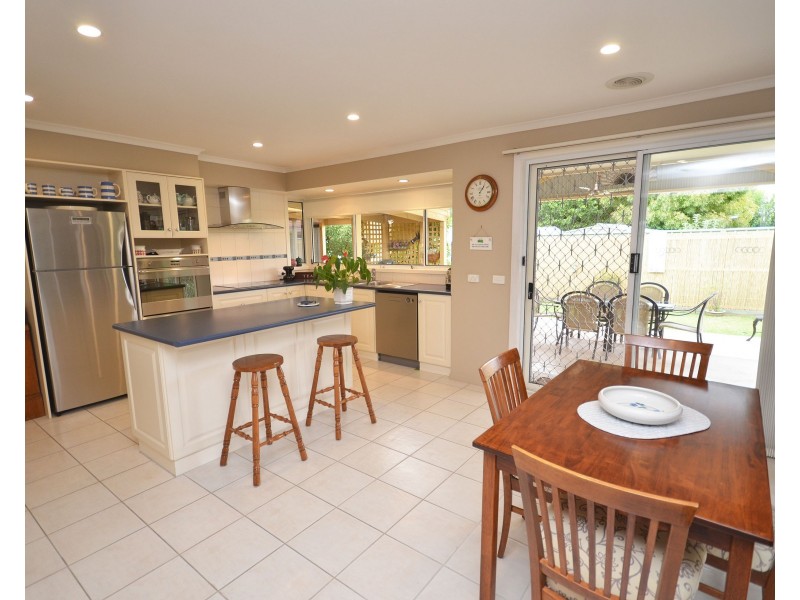 4 Lawson Drive, Moama NSW 2731