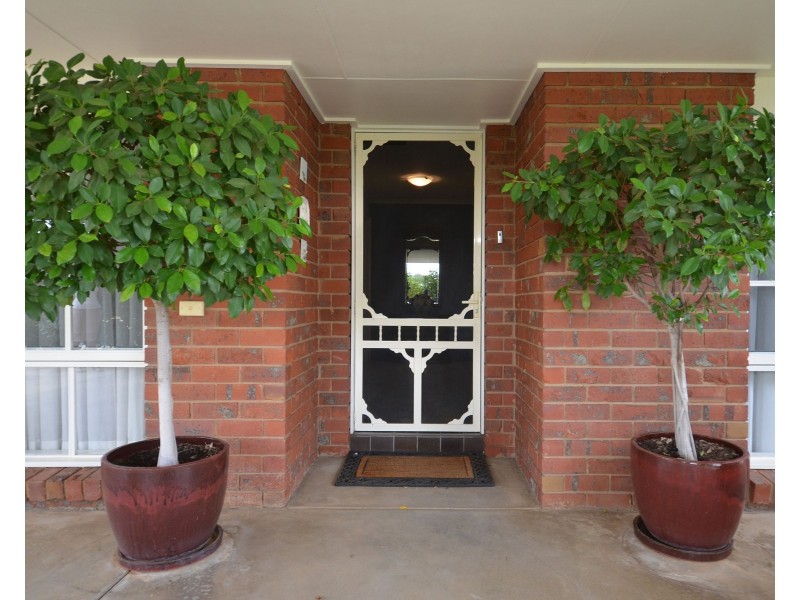 4 Lawson Drive, Moama NSW 2731