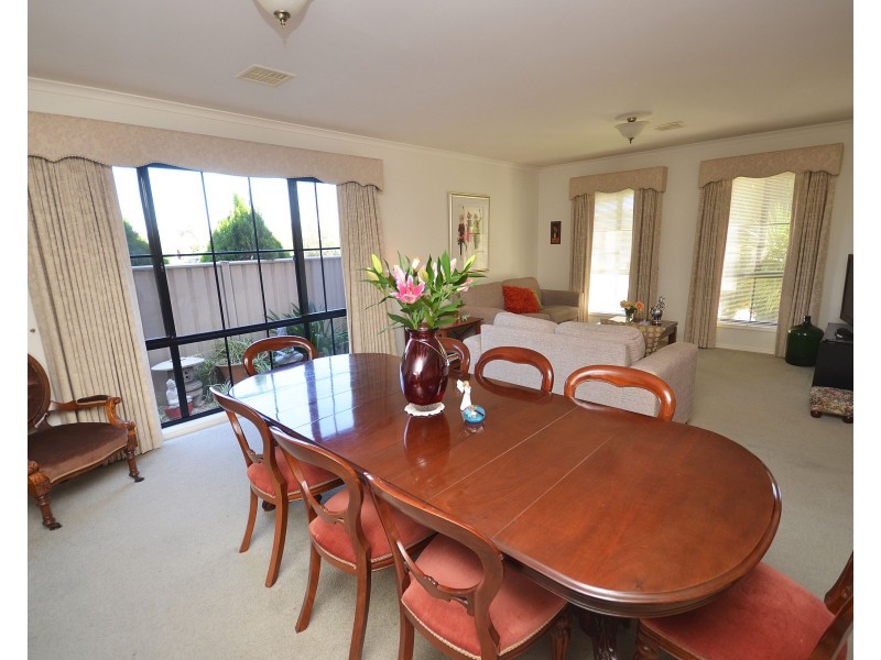 5 Kirkwall Court, Moama NSW 2731