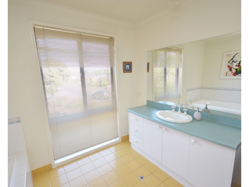 5 Kirkwall Court, Moama NSW 2731