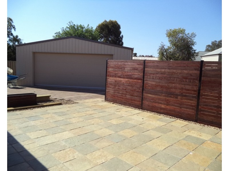 3 Lia Court, Echuca VIC 3564