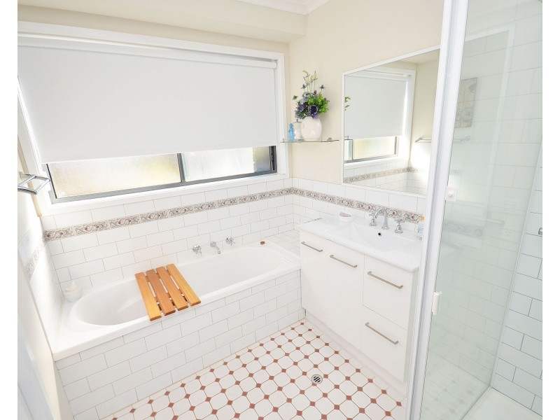 9 McLaren Drive, Moama NSW 2731