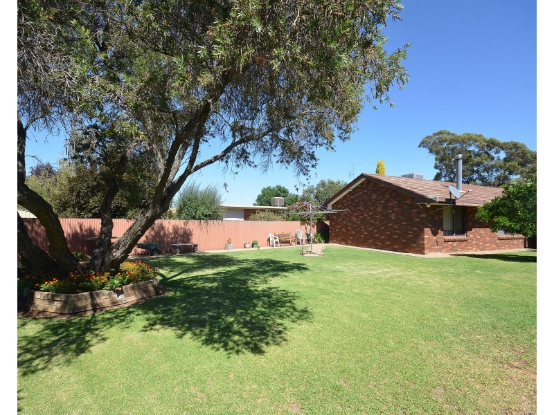 5 Lawson Drive, Moama NSW 2731