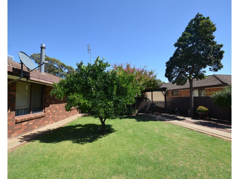 5 Lawson Drive, Moama NSW 2731