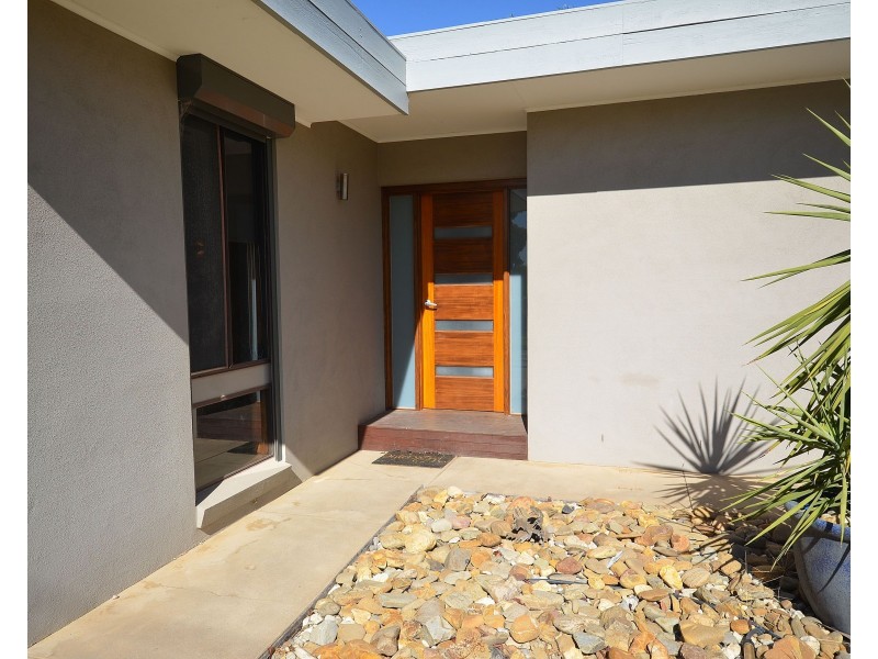 227 High Street, Echuca VIC 3564