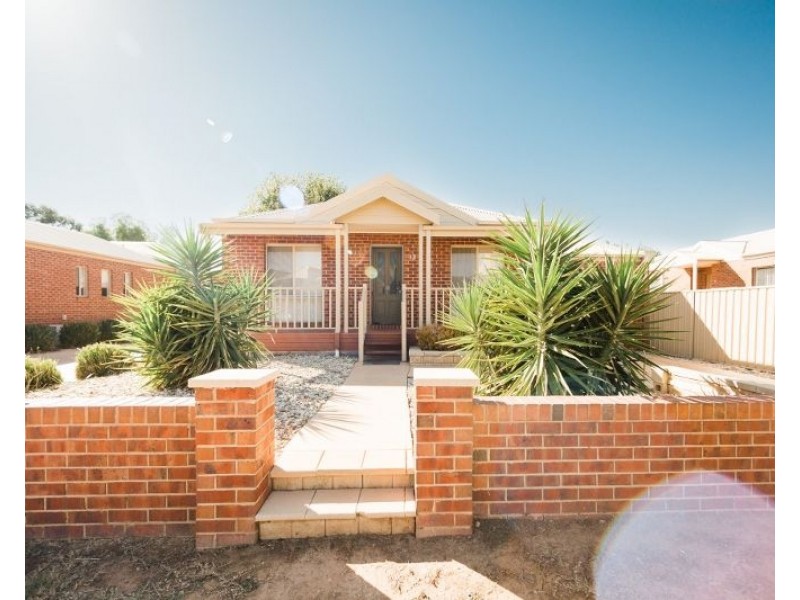 12/142 Bowen Street, Echuca VIC 3564