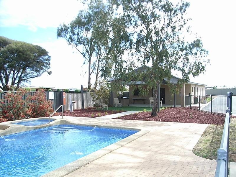 73 Northern Highway, Echuca VIC 3564