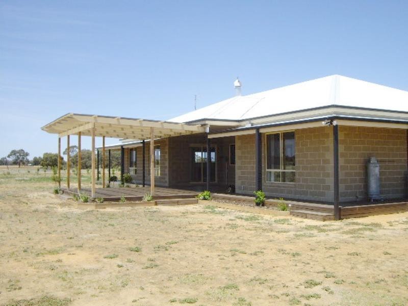 9 Casey Road, Echuca VIC 3564