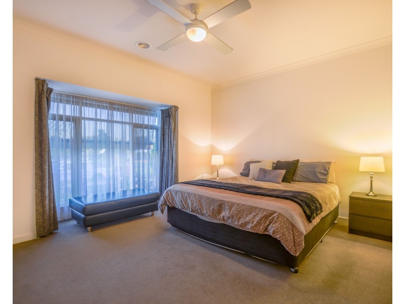 141 Pakenham Street, Echuca VIC 3564