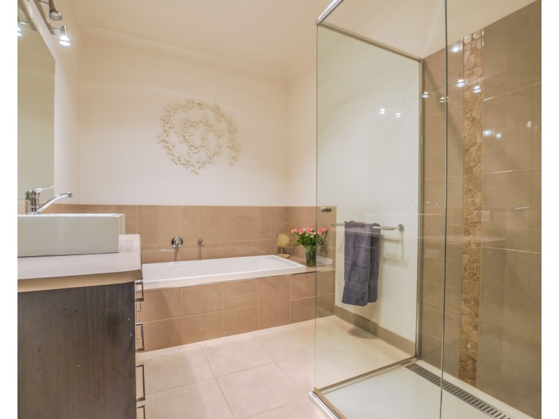 141 Pakenham Street, Echuca VIC 3564