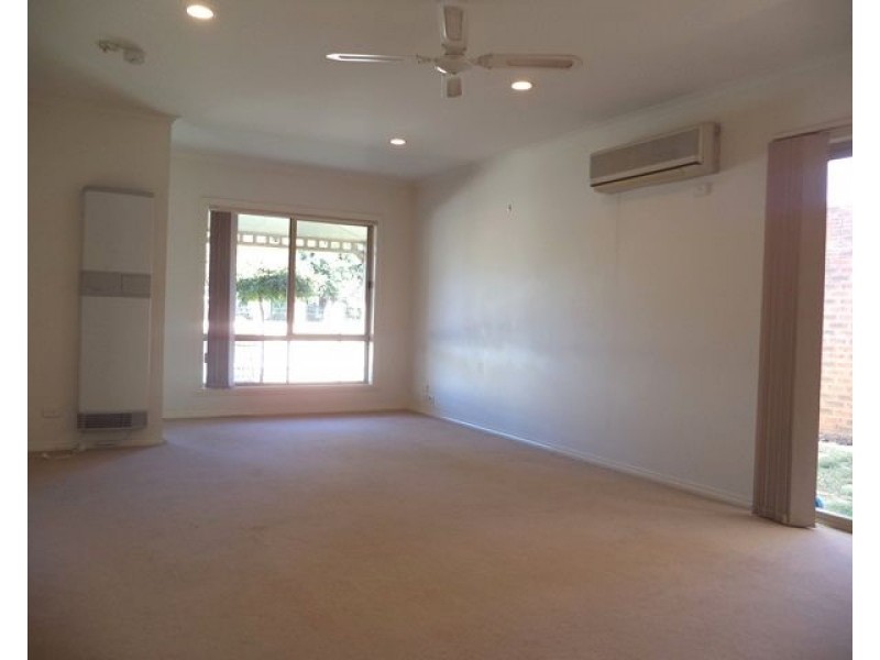 2/370 High Street, Echuca VIC 3564