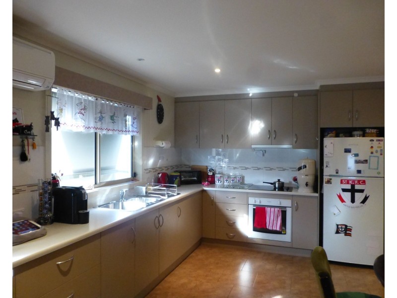 Unit 18, 6573 Northern Highway (Sun River Home Park), Echuca VIC 3564