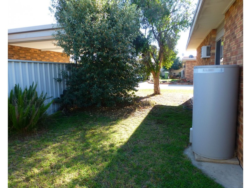 2/99 Shackell Street, Echuca VIC 3564