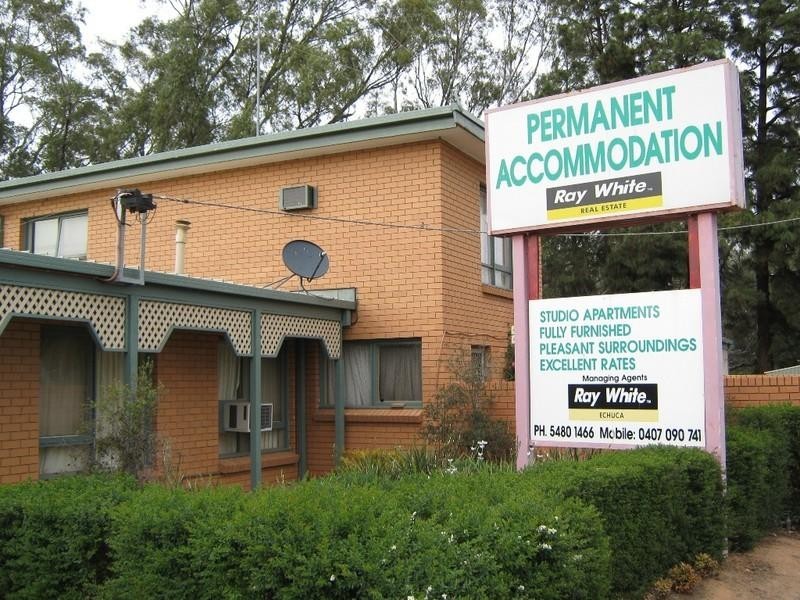 305 Ogilvie Avenue, Echuca VIC 3564