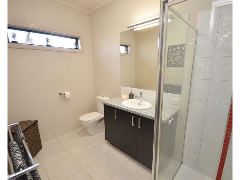 13 Yeovil Court, Echuca VIC 3564