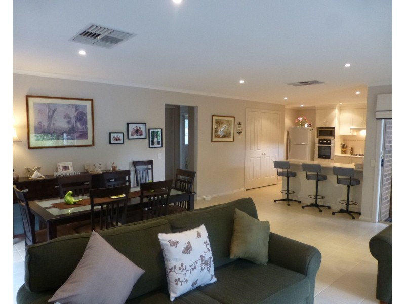 36 Glencoe Boulevard, Moama NSW 2731