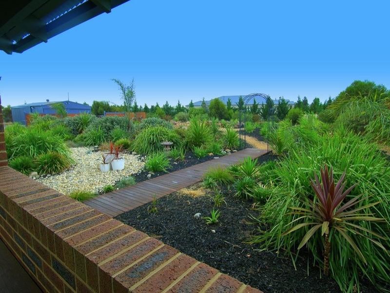 36 Chelsworth Drive, Echuca VIC 3564