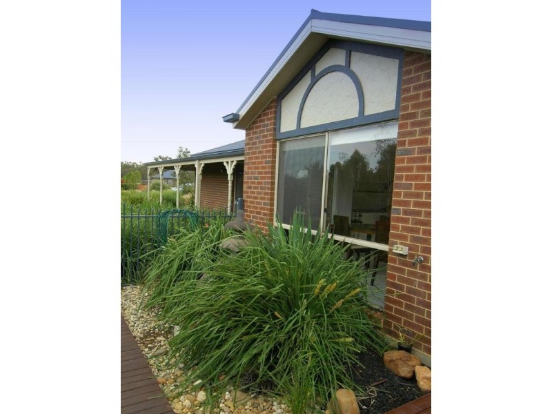 36 Chelsworth Drive, Echuca VIC 3564