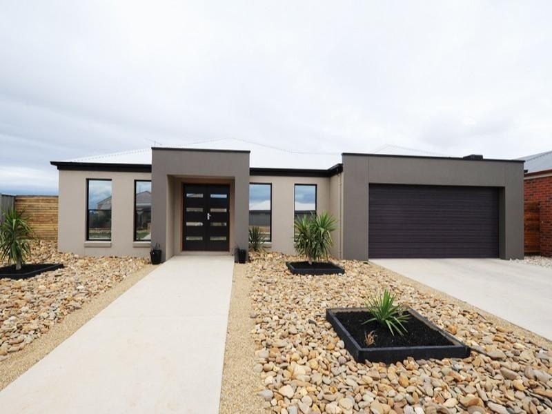 22 Brenton Avenue, Echuca VIC 3564