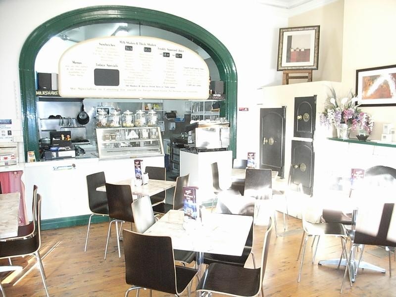 Brownz Cafe, 591 High Street, Echuca VIC 3564